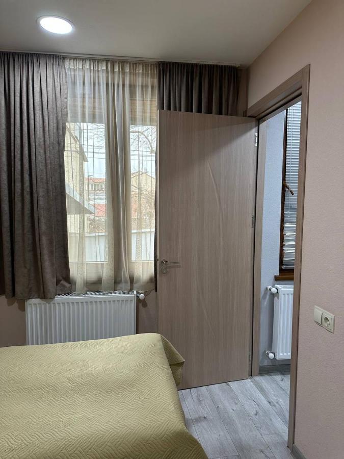 Family Apartament Daire Tiflis Dış mekan fotoğraf