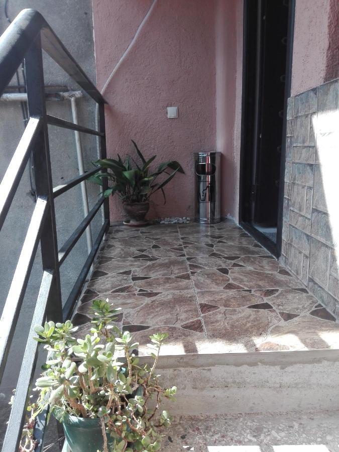 Family Apartament Daire Tiflis Dış mekan fotoğraf